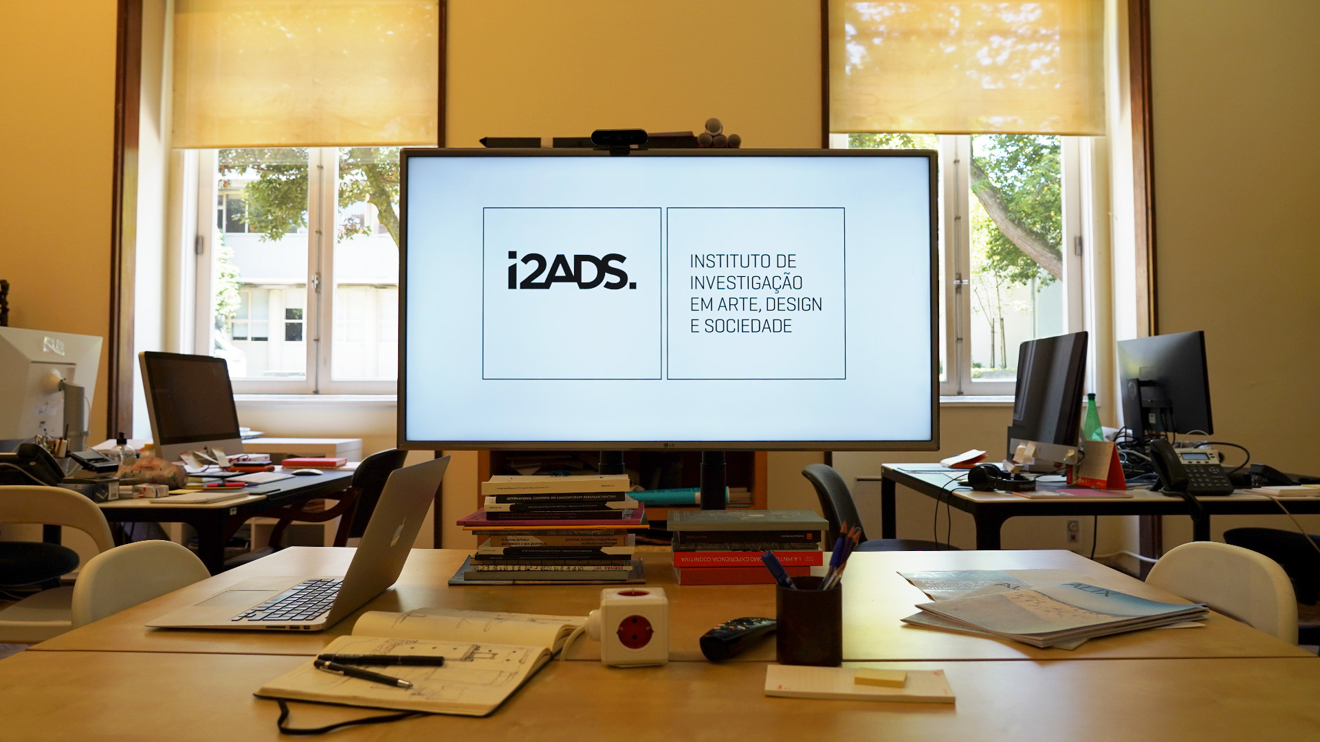i2ADS - Instituto de Investigação em Arte, Design e Sociedade